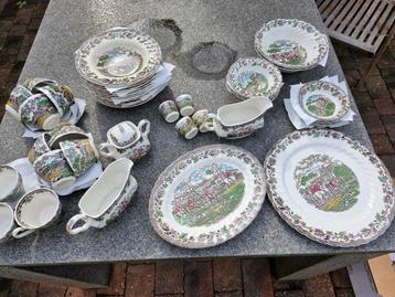 Myotts Country Life Servies beschikbaar voor biedingen