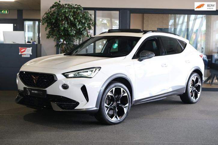 CUPRA Formentor 1.4 e-Hybrid VZ 245PK Pano Led Navi Cam ACC, Auto's, Cupra, Bedrijf, Te koop, Formentor, ABS, Achteruitrijcamera