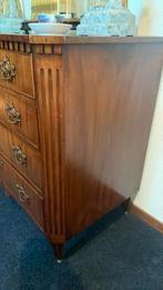 Antieke Mahonie 18e Eeuwse Commode met 4 laden, Ophalen, Gebruikt, Jansen en Jansen antiek, Westeinde 326 7671CM Vriezenveen