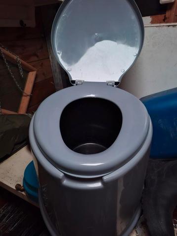 Draagbaar Toilet -  beschikbaar voor biedingen