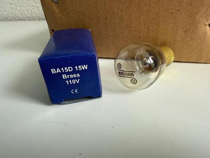 BA15D 15W, 110V naaimachinelampje, Hobby en Vrije tijd, Naaimachines en Toebehoren, Nieuw, Toebehoren, Singer, Ophalen of Verzenden