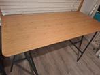 Ikea bureau  met hilver blad en lerberg schraag, Ophalen, Zo goed als nieuw, Bureau