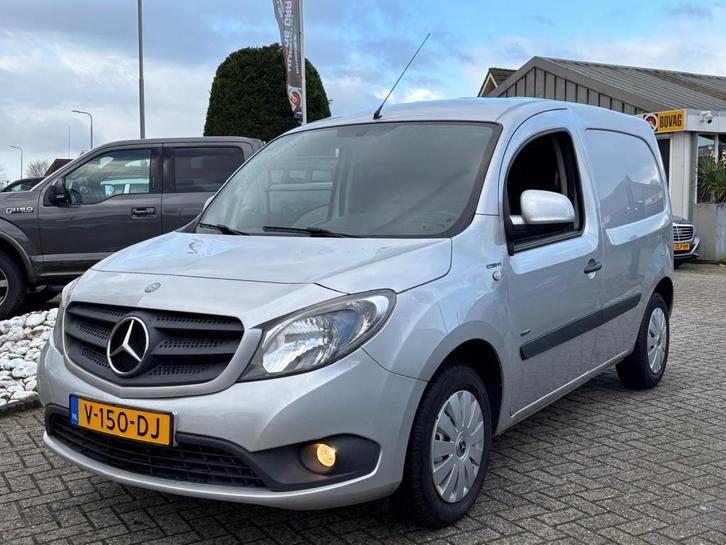 Mercedes-benz Citan 108 CDI Blue Efficiency 2017 Grijs Kente, Auto's, Bestelauto's, Bedrijf, ABS, Airbags, Airconditioning, Electronic Stability Program (ESP)
