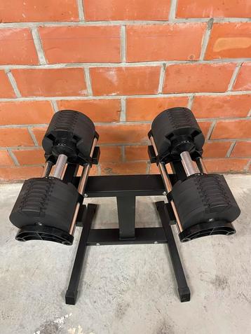 NIEUW! Adjustable Dumbbells set 2 x 32kg + rek €475 beschikbaar voor biedingen