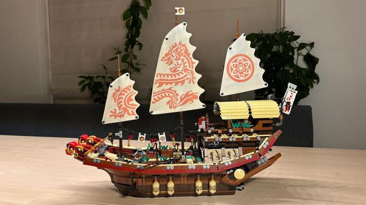 LEGO The LEGO Ninjago Movie 70618 Destiny's Bounty, Kinderen en Baby's, Speelgoed | Duplo en Lego, Zo goed als nieuw, Lego, Complete set