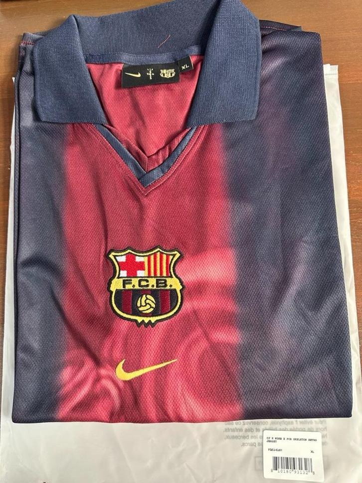 Originele Travis Scott x FC Barcelona Retro Shirt XL, Sport en Fitness, Voetbal, Nieuw, Shirt, Maat XL, Ophalen of Verzenden