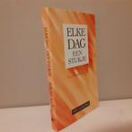 M.R. van den Berg. Elke dag een stukje., Ophalen of Verzenden, Gelezen, Christendom | Protestants
