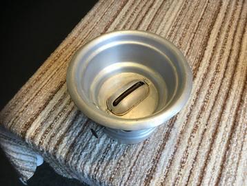 petroleumstel aluminium beschikbaar voor biedingen