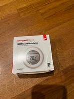 Honeywell Home T87M Round Modulation Thermostaat - Nieuwstaa, Doe-het-zelf en Verbouw, Ophalen of Verzenden, Nieuw