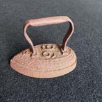 Antiek gietijzeren strijkijzer, Antiek en Kunst, Ophalen of Verzenden