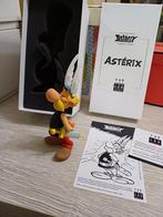 Embleem van Fariboles Astérix, Verzamelen, Stripfiguren, Ophalen of Verzenden, Asterix en Obelix, Zo goed als nieuw, Beeldje of Figuurtje