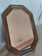 Antieke 8-hoekige spiegel met houten frame - 52cm, Huis en Inrichting, Woonaccessoires | Spiegels, Ophalen of Verzenden