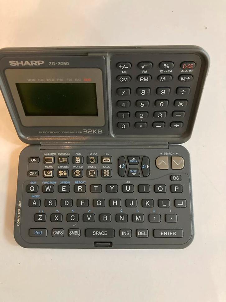 Vintage Elektronische Organizer - Sharp ZQ-3050, Computers en Software, Overige Computers en Software, Gebruikt, Ophalen
