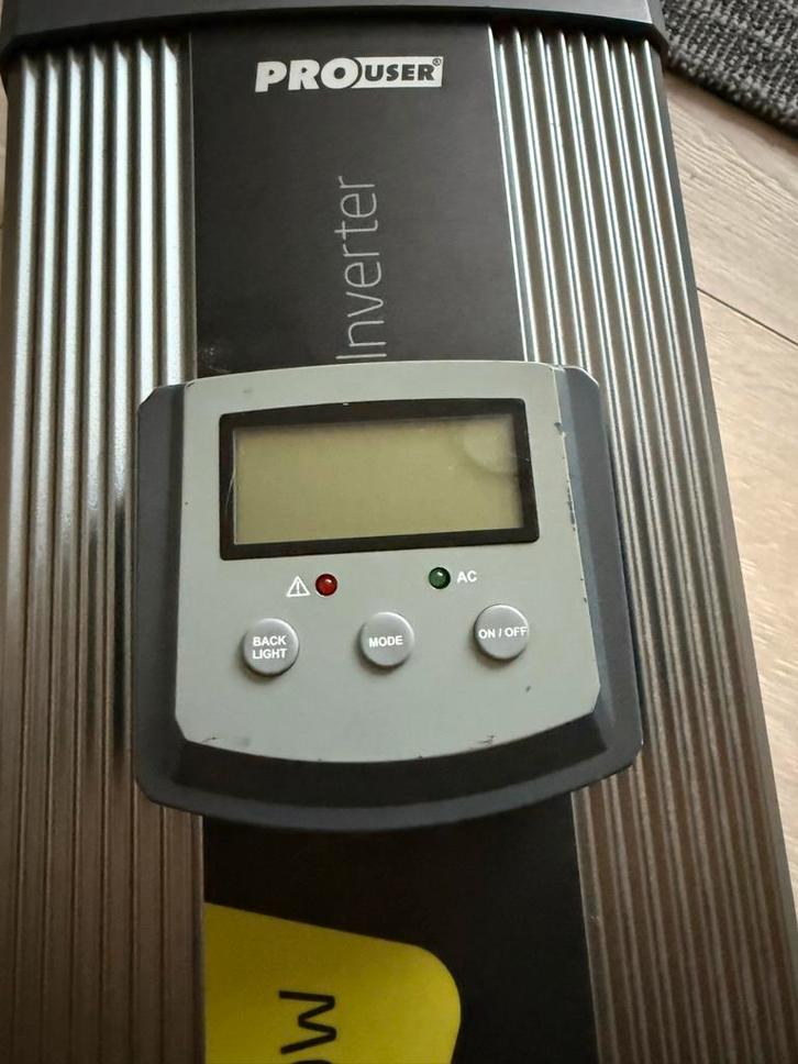 Pro-User PSI1000TX Zuivere Sinus Omvormer, Auto diversen, Jumpstarters, Gebruikt, Ophalen of Verzenden