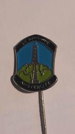 Speldje de piramide Austerlitz, Verzamelen, Speldjes, Pins en Buttons, Ophalen of Verzenden, Zo goed als nieuw, Stad of Land, Speldje of Pin