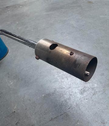 Onkruidbrander met nieuwe Campingaz tank beschikbaar voor biedingen