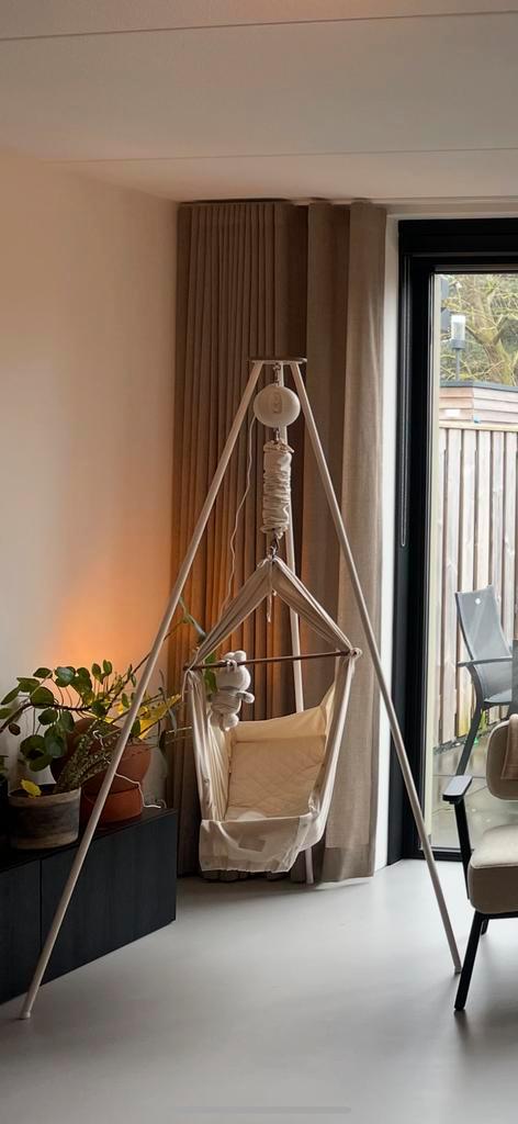 Moonboon, Kinderen en Baby's, Babywiegjes en Ledikanten, Zo goed als nieuw, Ledikant, Ophalen