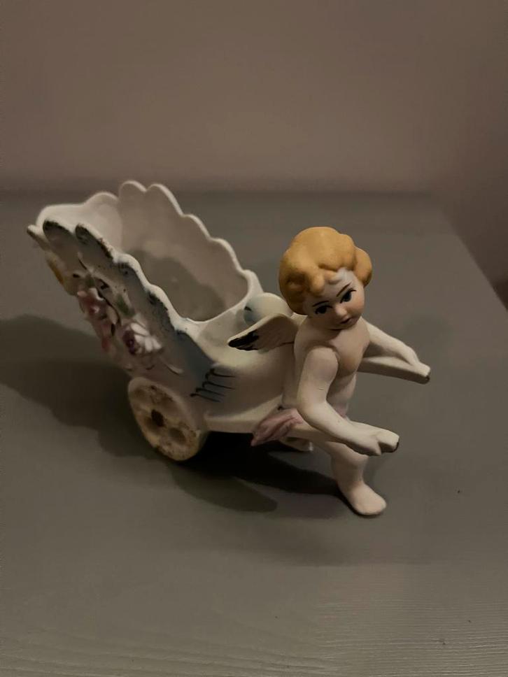 Antieke Porseleinen Engel met Kar, Antiek en Kunst, Antiek | Keramiek en Aardewerk, Ophalen