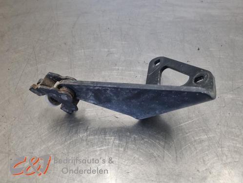 Schuifdeurrol rechts van een Renault Trafic (DV369), Auto-onderdelen, Carrosserie en Plaatwerk, Renault, Gebruikt, 3 maanden garantie