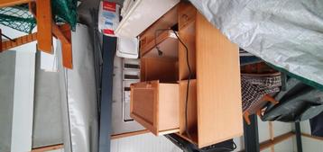 Houten computer meubel blok (foto's op de kop) beschikbaar voor biedingen