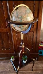 Staande globe Royal Geographical Society goud verguld., Antiek en Kunst, Antiek | Woonaccessoires, Ophalen