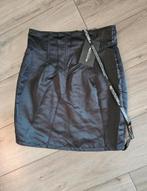 Nieuw van Pretty little thing een prachtige zwarte rok mt 36, Ophalen of Verzenden, Nieuw, Maat 36 (S), Zwart