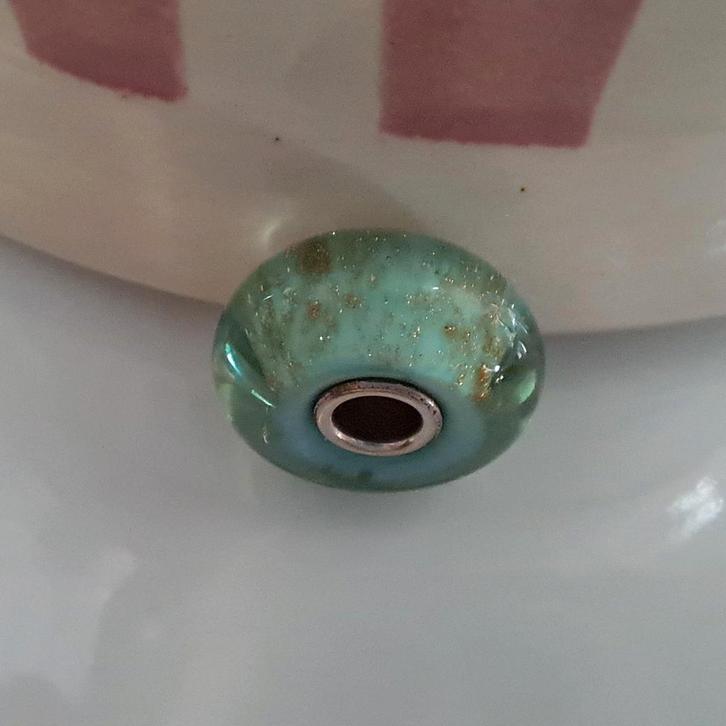 Trollbeads glaskraal, Sieraden, Tassen en Uiterlijk, Bedels, Zo goed als nieuw, Trollbeads, Glas of Kristal, 1 bedel, Ophalen of Verzenden