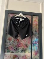 Nike sportbroek zwart - Maat L, Kleding | Heren, Maat 52/54 (L), Zwart, Ophalen of Verzenden, Zo goed als nieuw