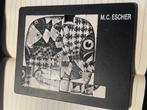 MC Esher Schuifpuzzel : Vissen en Schubben 1959 Zeldzaam, Ophalen of Verzenden, Minder dan 500 stukjes, Gebruikt