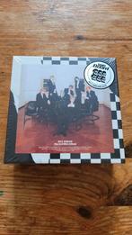 NCT Dream we boom kinho kit album sealed met pc kpop, Ophalen of Verzenden, Zo goed als nieuw, Aziatisch
