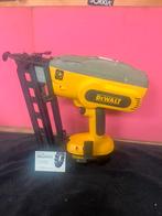 Dewalt accu tacker type DC618 da brads 32-63mm 20 gr schuin, Gebruikt, Dewalt, Ophalen of Verzenden, Dewalt