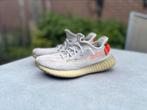 Yeezy 350 V2 tail light, Kleding | Heren, Schoenen, Ophalen of Verzenden, Nieuw, Overige kleuren