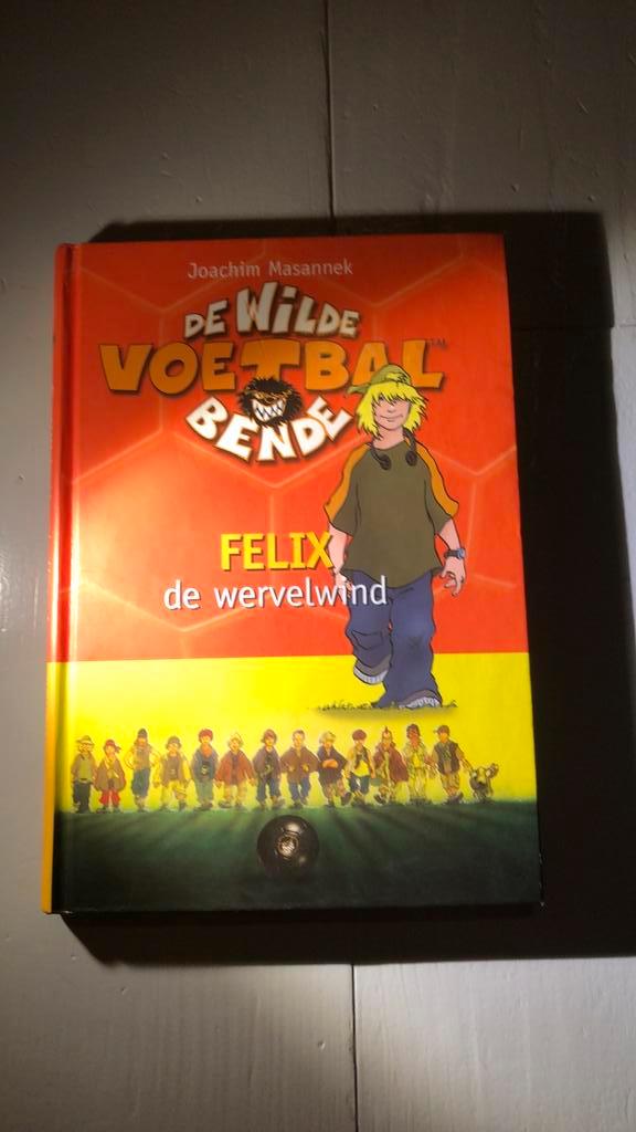 J. Masannek - Felix de wervelwind, Boeken, Kinderboeken | Jeugd | 10 tot 12 jaar, Zo goed als nieuw, Ophalen of Verzenden