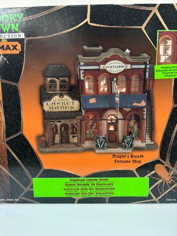 Uniek! Lemax dragon’s breath costume shop beschikbaar voor biedingen