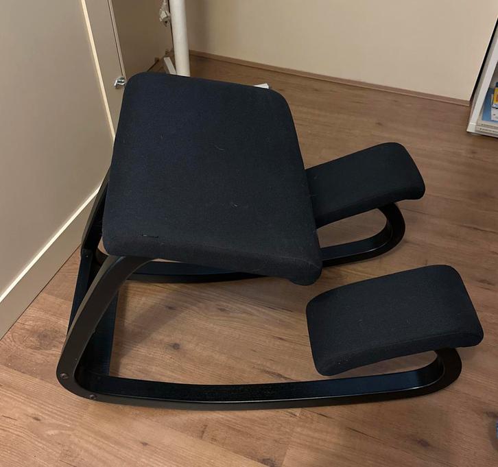Zwarte Varier Variabele Balans Kniestoel, Huis en Inrichting, Bureaustoelen, Gebruikt, Bureaukruk, Zwart, Ergonomisch, Ophalen