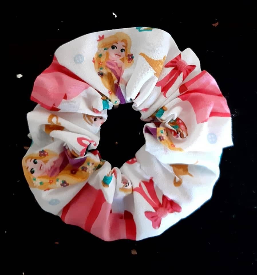 nieuw- scrunchie Rapunzel x, Ophalen of Verzenden, Overige figuren, Nieuw, Overige typen