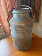 Uit Grootmoeders tijd: paraplu bak + oude melkbus  ijzer, Ophalen, Gebruikt