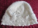 Nieuw Leuke MUTS 50 % Angora 1 maat, Ophalen of Verzenden, Nieuw, Maat 38/40 (M), Muts