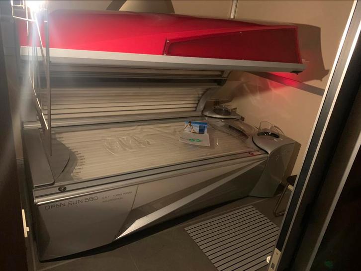 2 ergoline zonnebanken, Witgoed en Apparatuur, Zonnebanken en Gezichtsbruiners, Gebruikt, Zonnebank dubbelzijdig, 15 lampen of meer