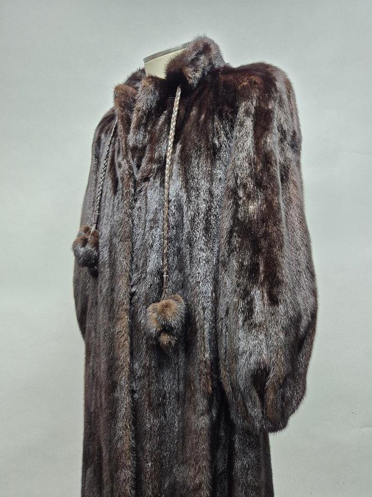 Bontjas, lang echte Nerts, bruin Topkwaliteit! maat 38/40, Kleding | Dames, Jassen | Winter, Zo goed als nieuw, Maat 38/40 (M)