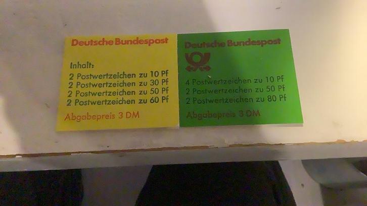 Deutsche Bundespost twee postzegelboekjes DM tijdperk, Postzegels en Munten, Postzegels | Europa | Duitsland, BRD, Ophalen of Verzenden