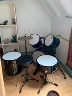 Stagg junior kinder drumstel compleet vrijwel nieuw, Muziek en Instrumenten, Drumstellen en Slagwerk, Ophalen of Verzenden, Zo goed als nieuw