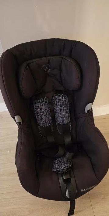Maxi Cosi Axiss Black grid beschikbaar voor biedingen