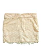 Amisu rokje, mini lace rok, beige/wit, Mt. 34 / XS, Verzenden, Beige, Zo goed als nieuw, Maat 34 (XS) of kleiner
