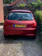Peugeot 206 1.4 5D 2005 Rood, Auto's, Voorwielaandrijving, 4 cilinders, Origineel Nederlands, Particulier