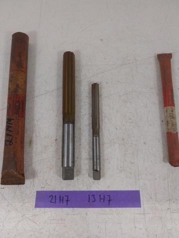 2 stk. Stock H7 handruimers maat 13 H7 en 21 H7 beschikbaar voor biedingen