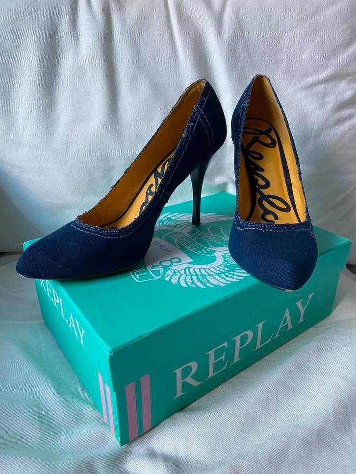 Replay hakken maat 40 donkerblauw stof, Kleding | Dames, Schoenen, Gedragen, Pumps, Blauw, Ophalen of Verzenden