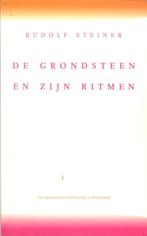 Rudolf Steiner De Grondsteen en zijn ritmen, Ophalen of Verzenden, Gelezen, Overige onderwerpen, Achtergrond en Informatie