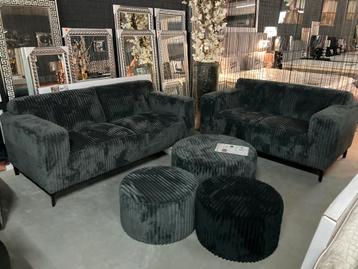 Stijlvolle 2+2 Zits (set) beschikbaar voor biedingen