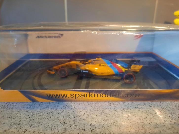 McLaren MCL33 GP Abu Dhabi 2018 Fernando Alonso "Last Race", Hobby en Vrije tijd, Modelauto's | 1:43, Zo goed als nieuw, Auto